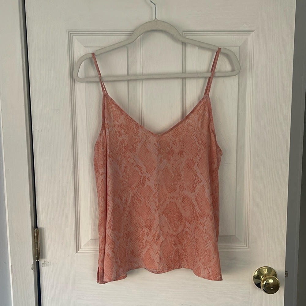 Target▫️Pink Snakeskin Pattern Blouse Tank